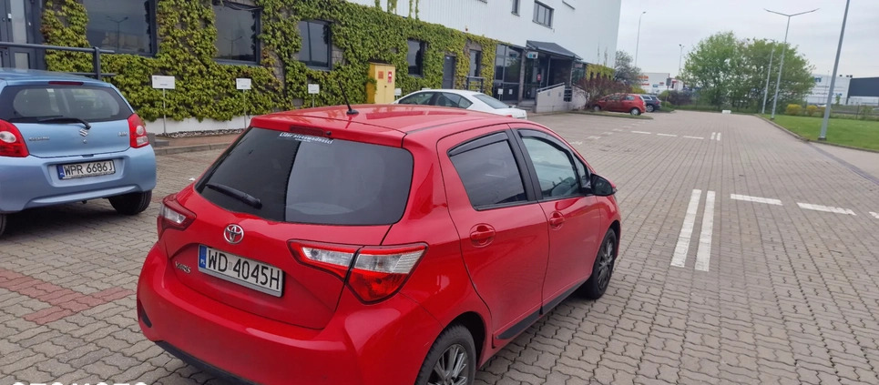 Toyota Yaris cena 51500 przebieg: 71500, rok produkcji 2017 z Warszawa małe 56